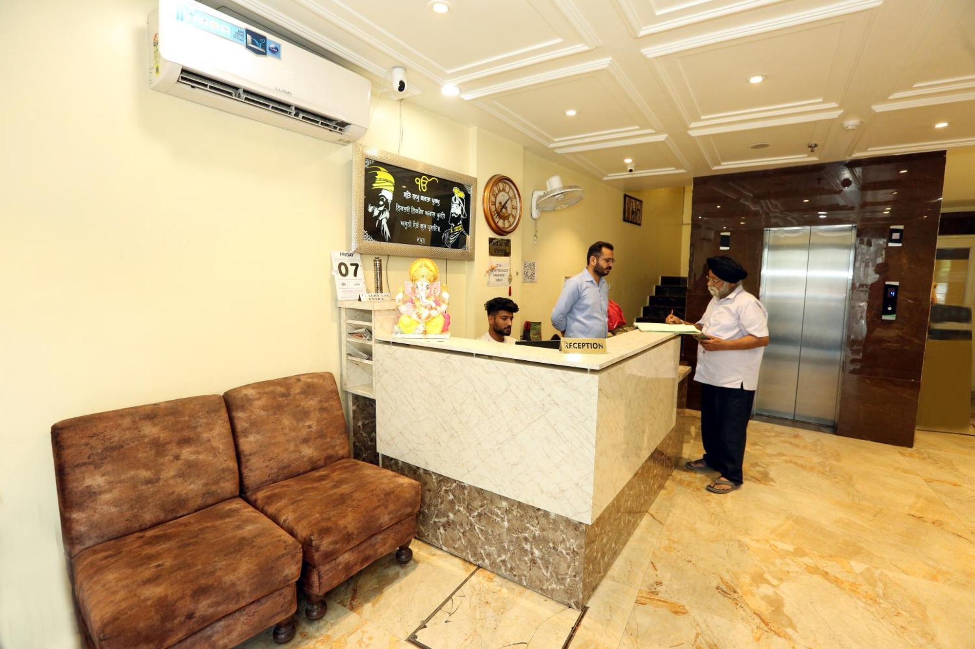 Hotel Tradition Heritage Walk Amritsar Esterno foto