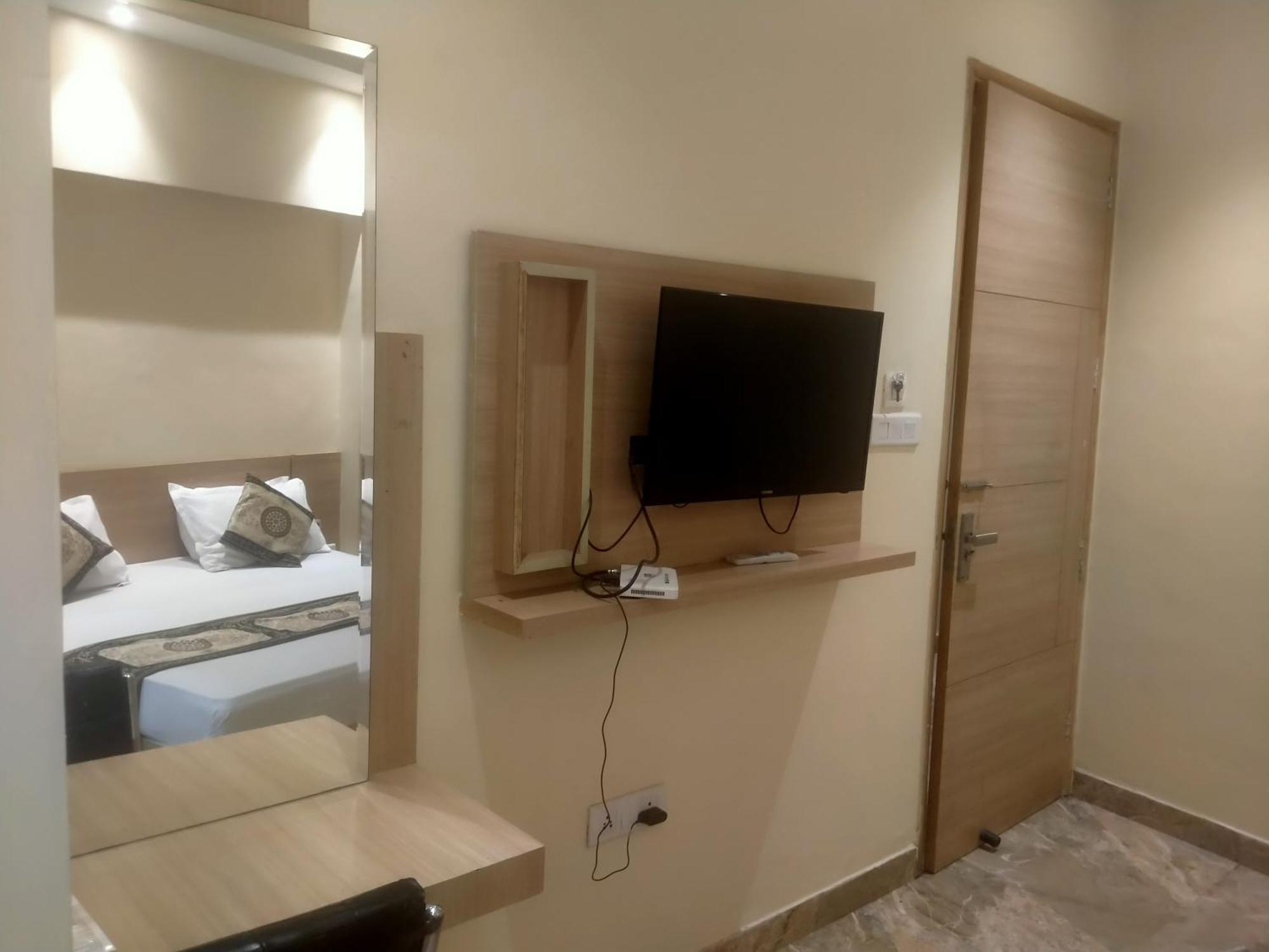Hotel Tradition Heritage Walk Amritsar Esterno foto